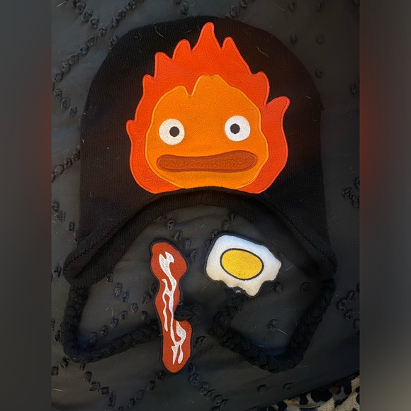 Studio Ghibli Howl's Moving Castle Calcifer Breakfast Tassel Beanie - Picture 3 of 3